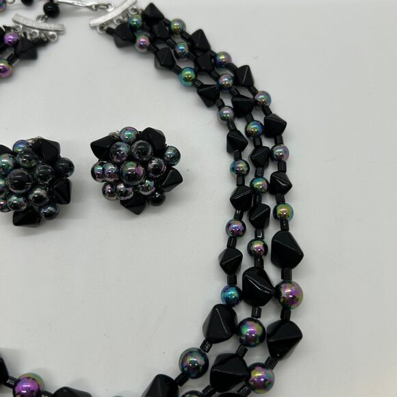 Vintage Japan Black Iridescent Bead Necklace Clip-On Earrings Set Elegant READ - Picture 4 of 14